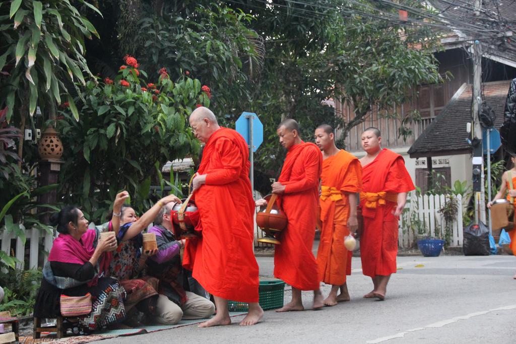 Wisdom Laos Hotel Luang Prabang Dış mekan fotoğraf